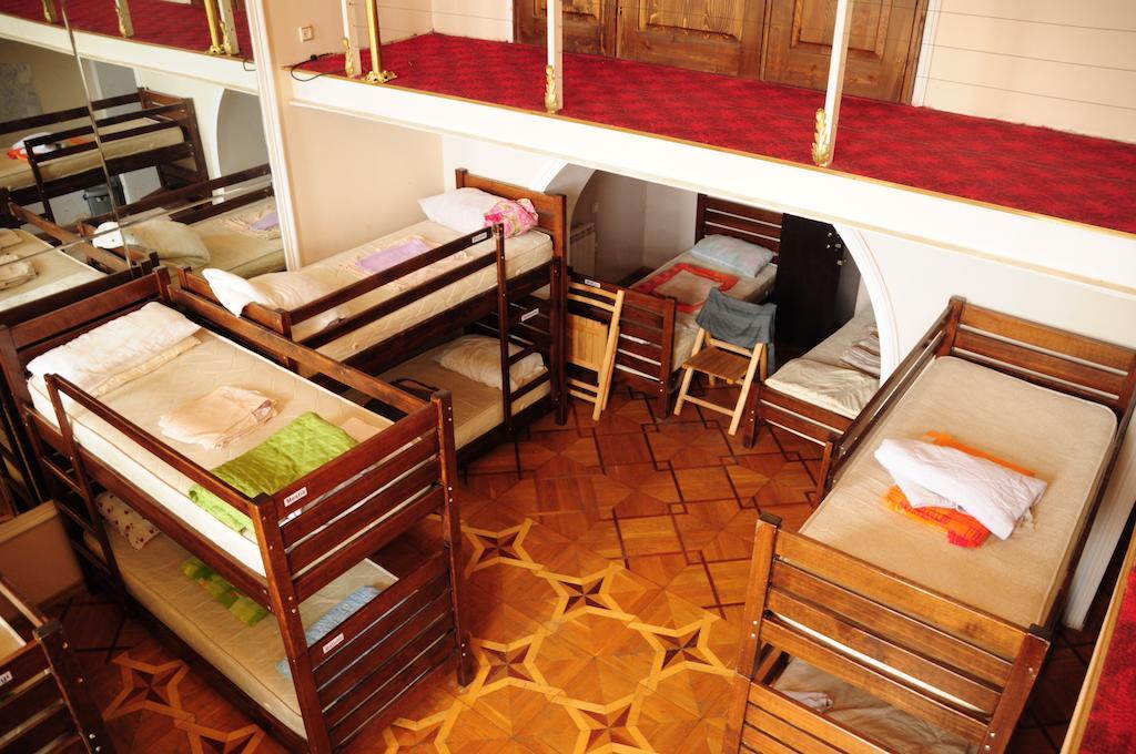 Tbilisi Friends Hostel Ruang foto